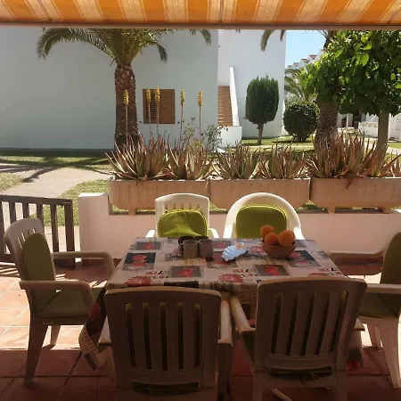 Sunflat Holidays Paradise Punta Prima דירה *